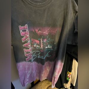 M T shirt negotiable